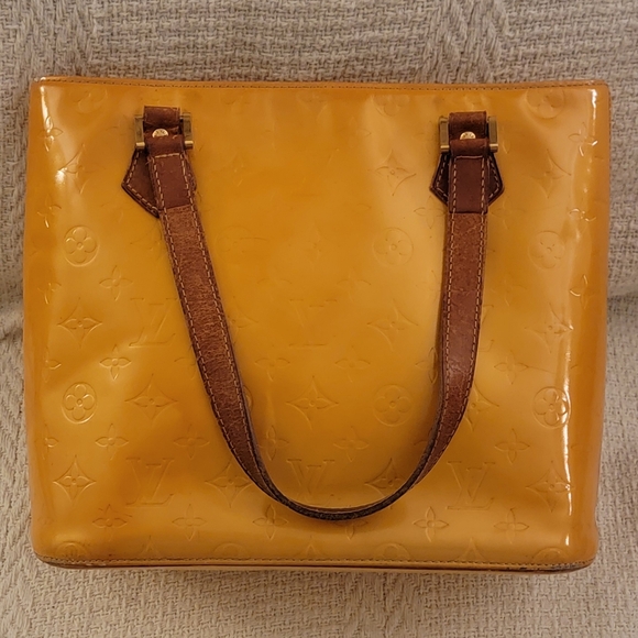 LOUIS VUITTON Vernis Houston handbag - Picture 2 of 16